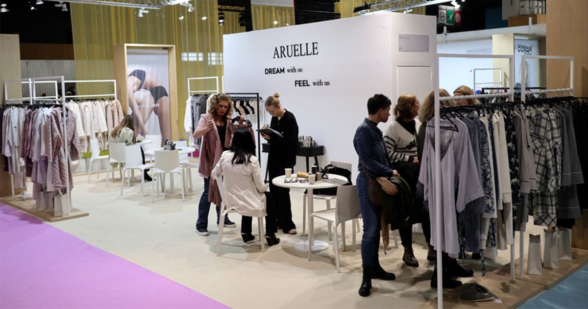 Aruelle на международной выставке Salon international de la lingerie